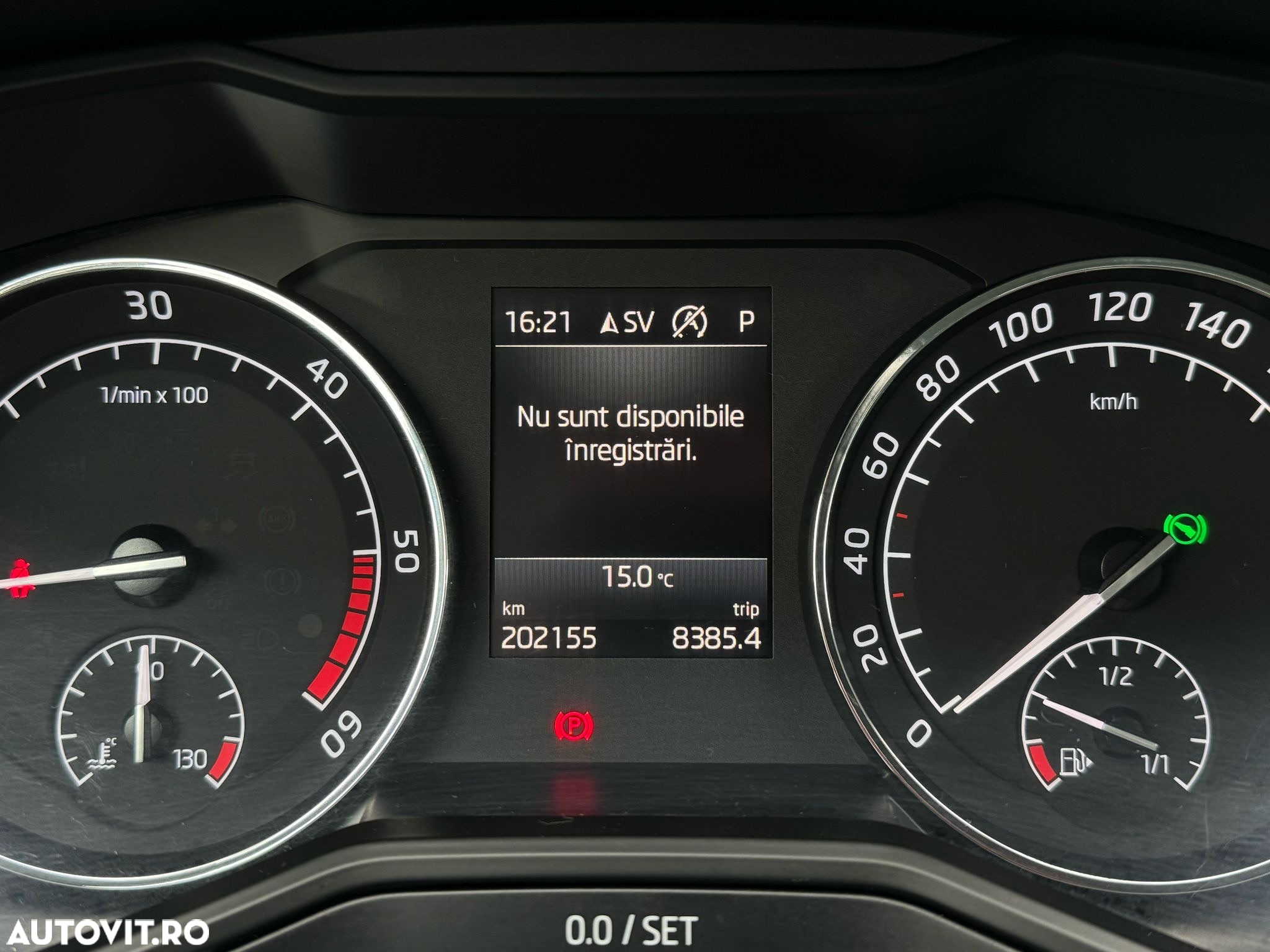 Skoda Superb 2.0 TDI DSG Style - 17