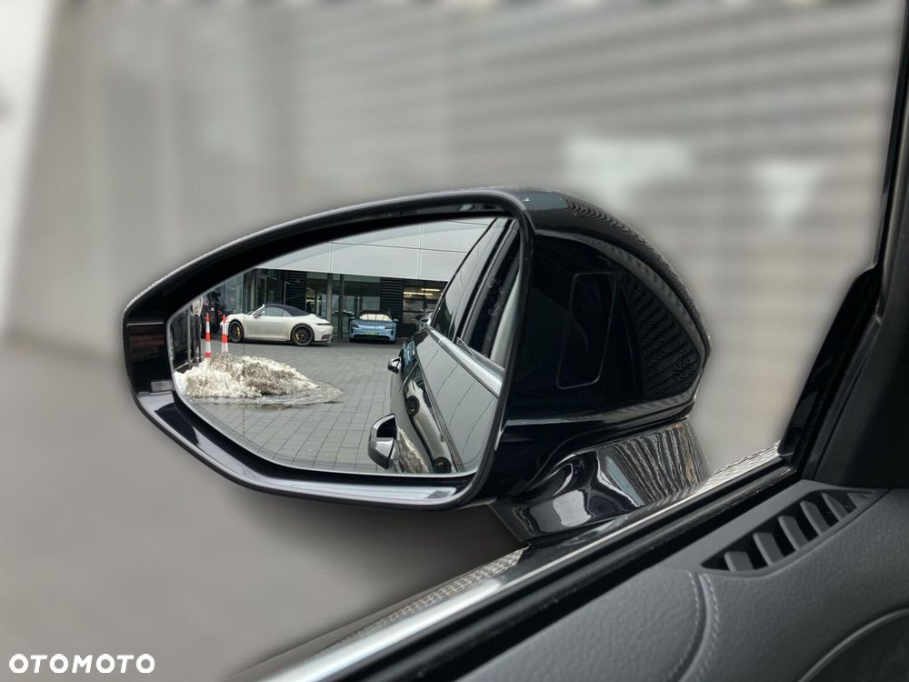 Audi A8 - 31