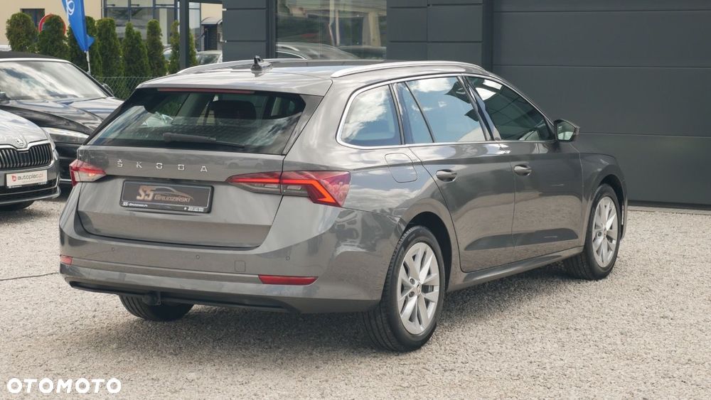Skoda Octavia - 8