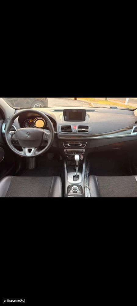 Renault Mégane Sport Tourer 1.5 dCi Dynamique S EDC - 4