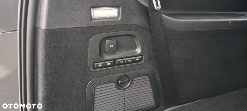 Ford Galaxy 2.0 TDCi Titanium - 39