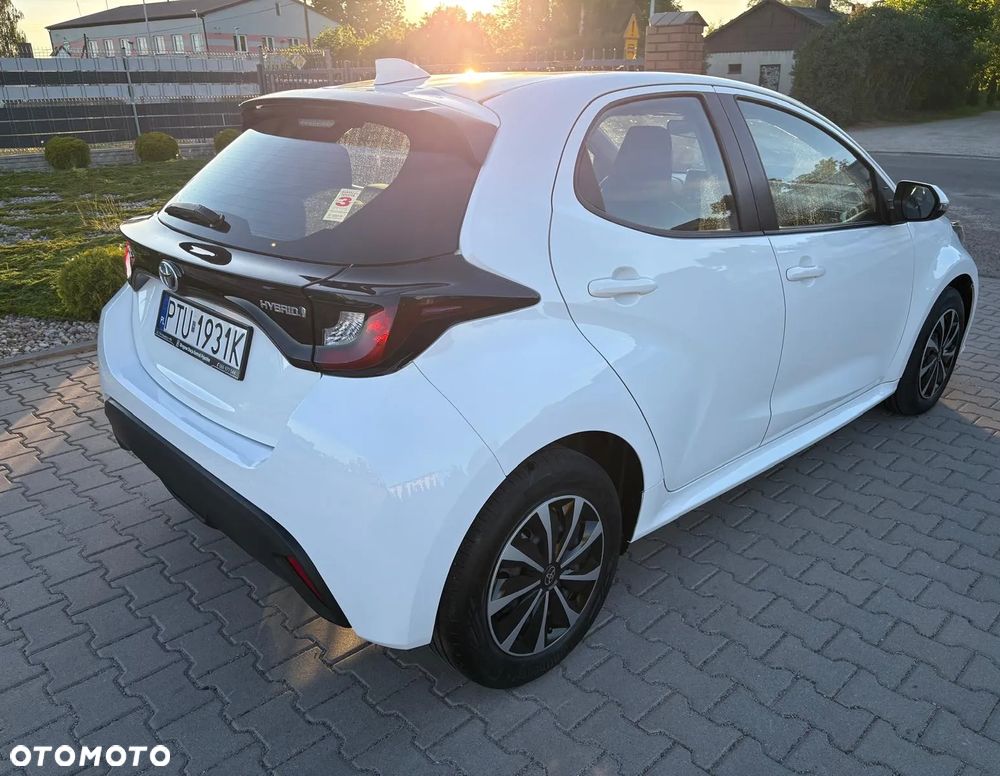 Toyota Yaris Hybrid 1.5 Active - 8