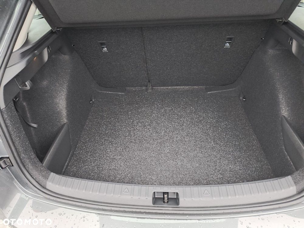 Skoda Scala 1.0 TSI Essence - 17