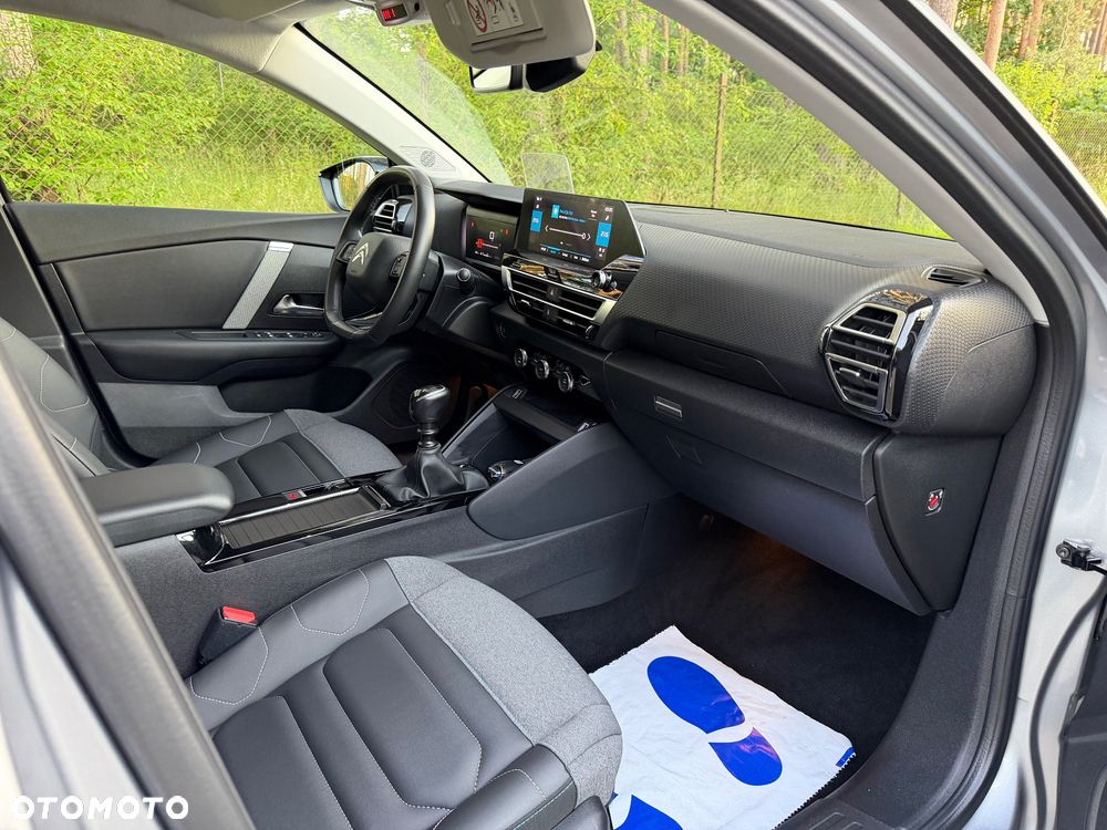 Citroën C4 PureTech 130 Stop&Start C-SERIES - 27