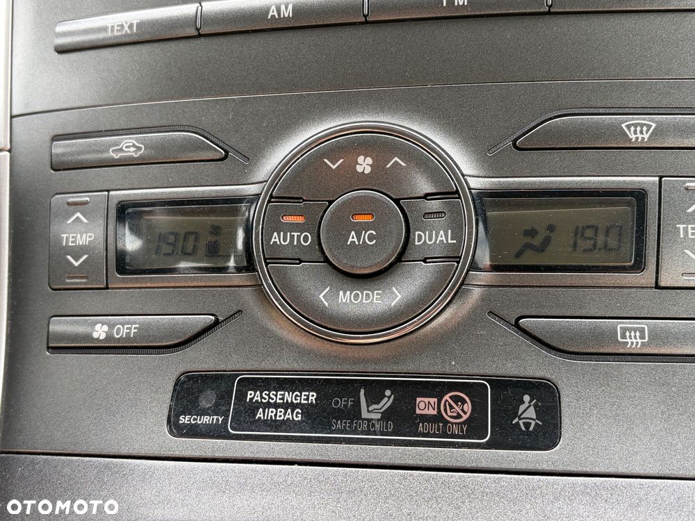 Toyota Auris 1.6 VVT-i Prestige - 40