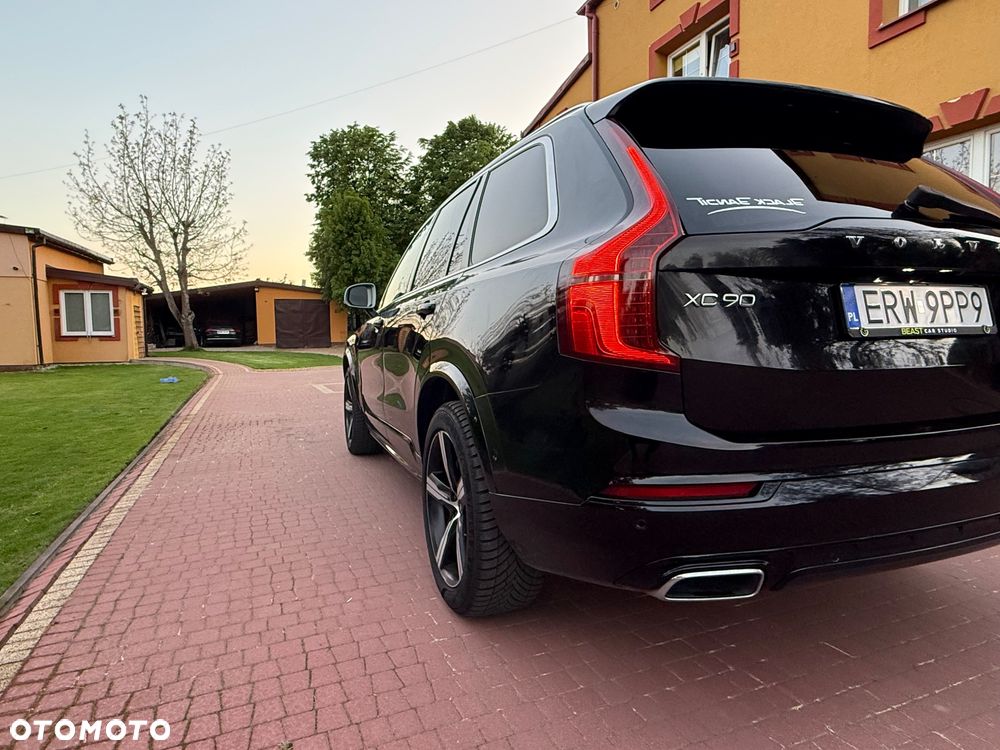Volvo XC 90 D5 SCR AWD R-Design - 18