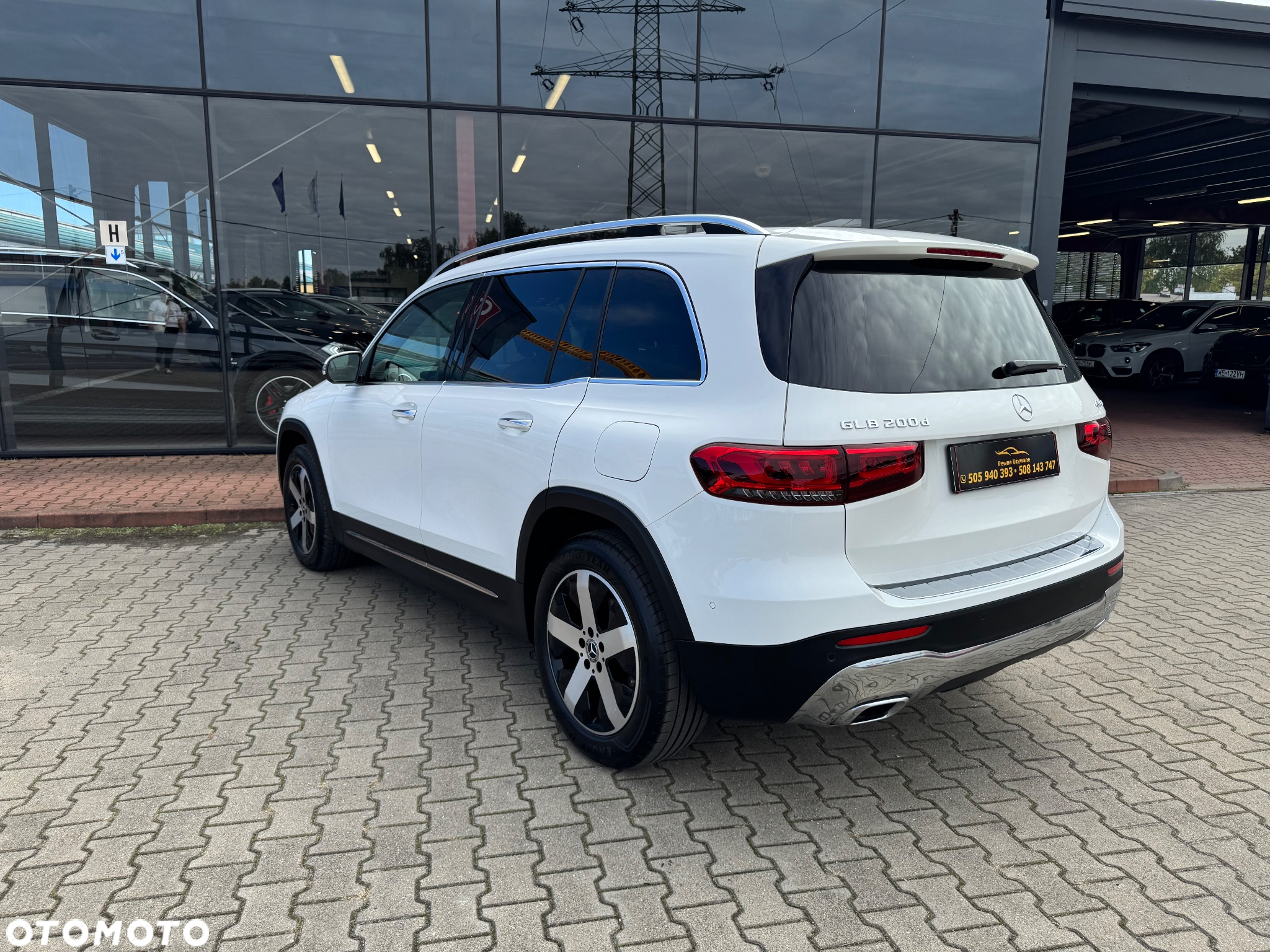 Mercedes-Benz GLB 200 d 4Matic 8G-DCT Special Edition - 14