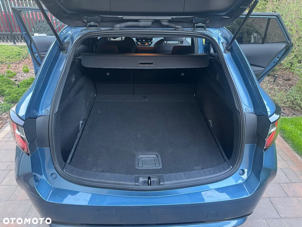 Toyota Corolla 1.8 Hybrid Comfort - 12