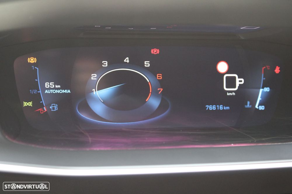 Peugeot 208 1.2 PureTech Allure EAT8 - 13
