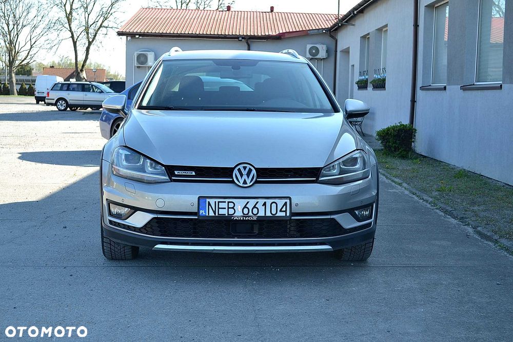 Volkswagen Golf Alltrack - 2