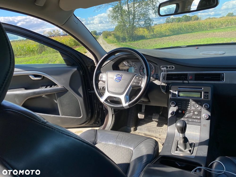 Volvo V70 2.5T Momentum - 15