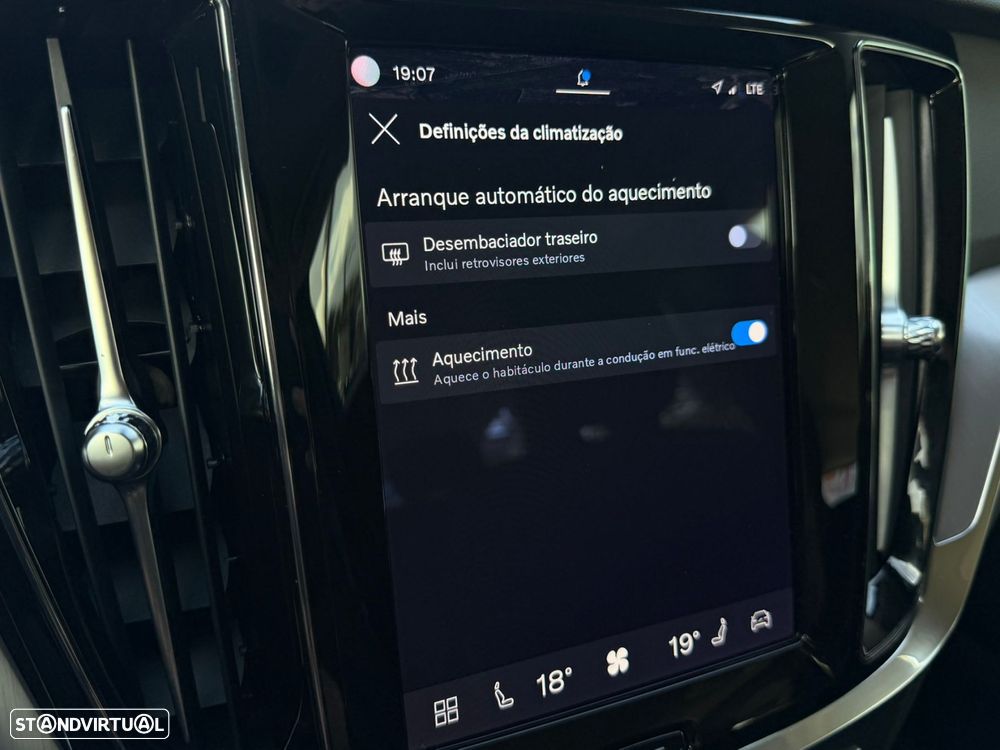 Volvo V60 2.0 T6 AWD TE Essential - 37