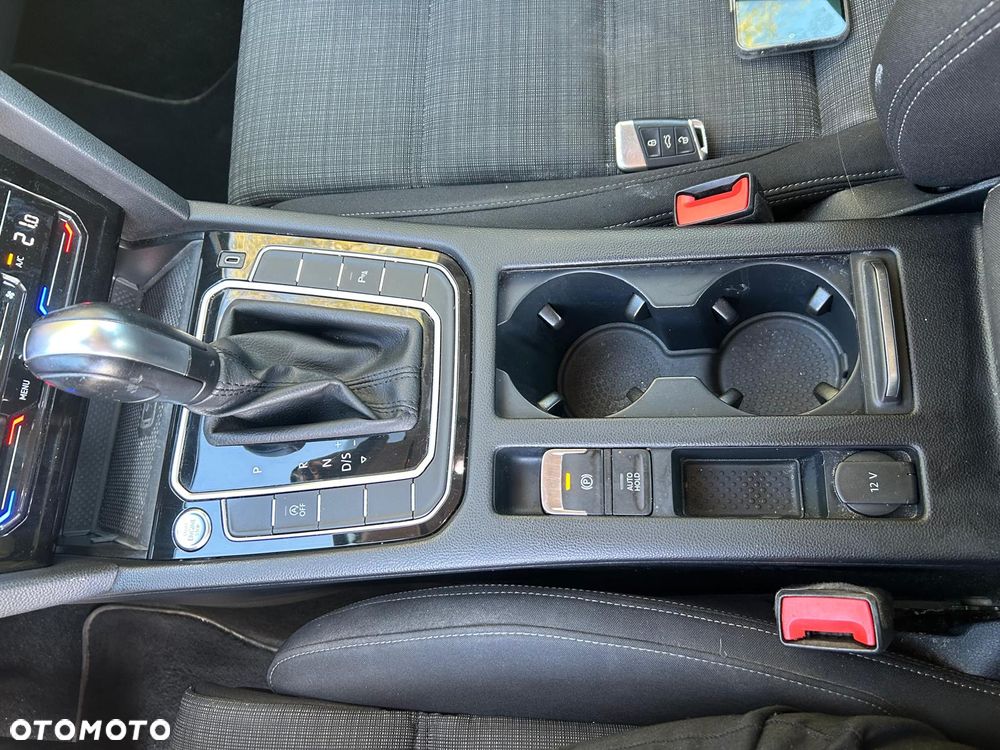 Volkswagen Passat 2.0 TSI Elegance DSG - 13