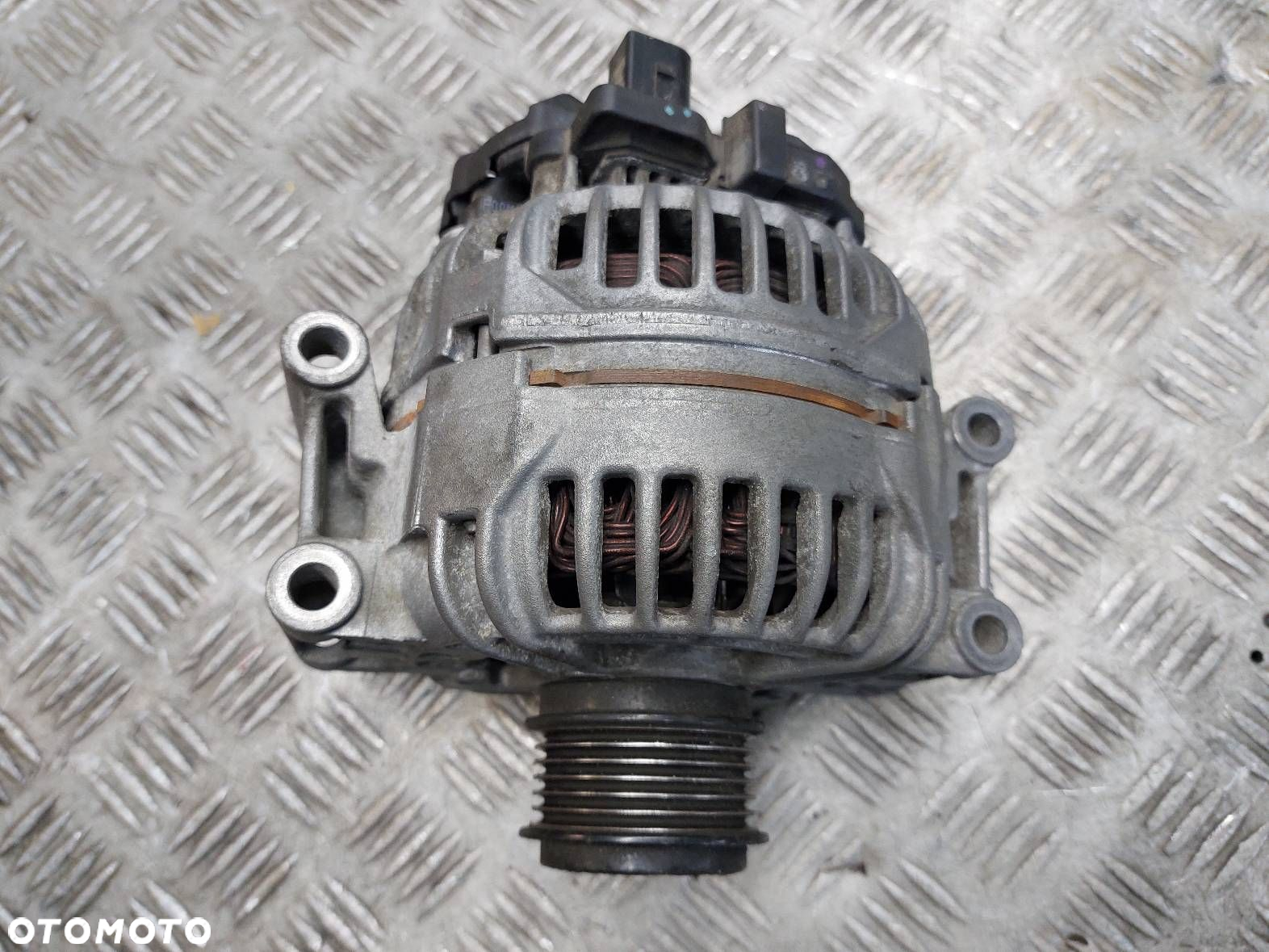ALTERNATOR BOSCH AUDI A5 8T 2.0 TFSI 06H903016L - 2