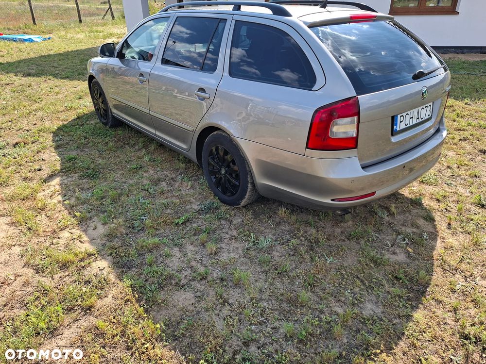 Skoda Octavia 1.6 TDI Ambiente - 3