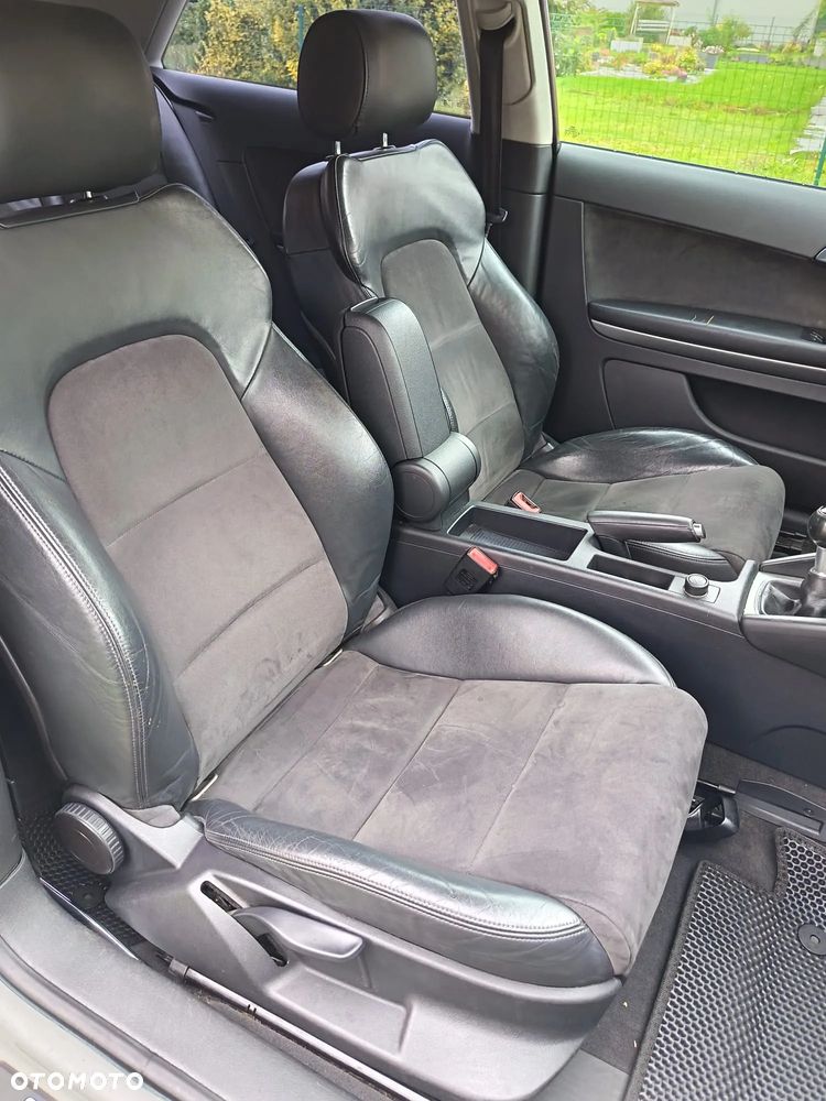 Audi A3 3-drzwiowe 1.4 TFSI Ambition - 35