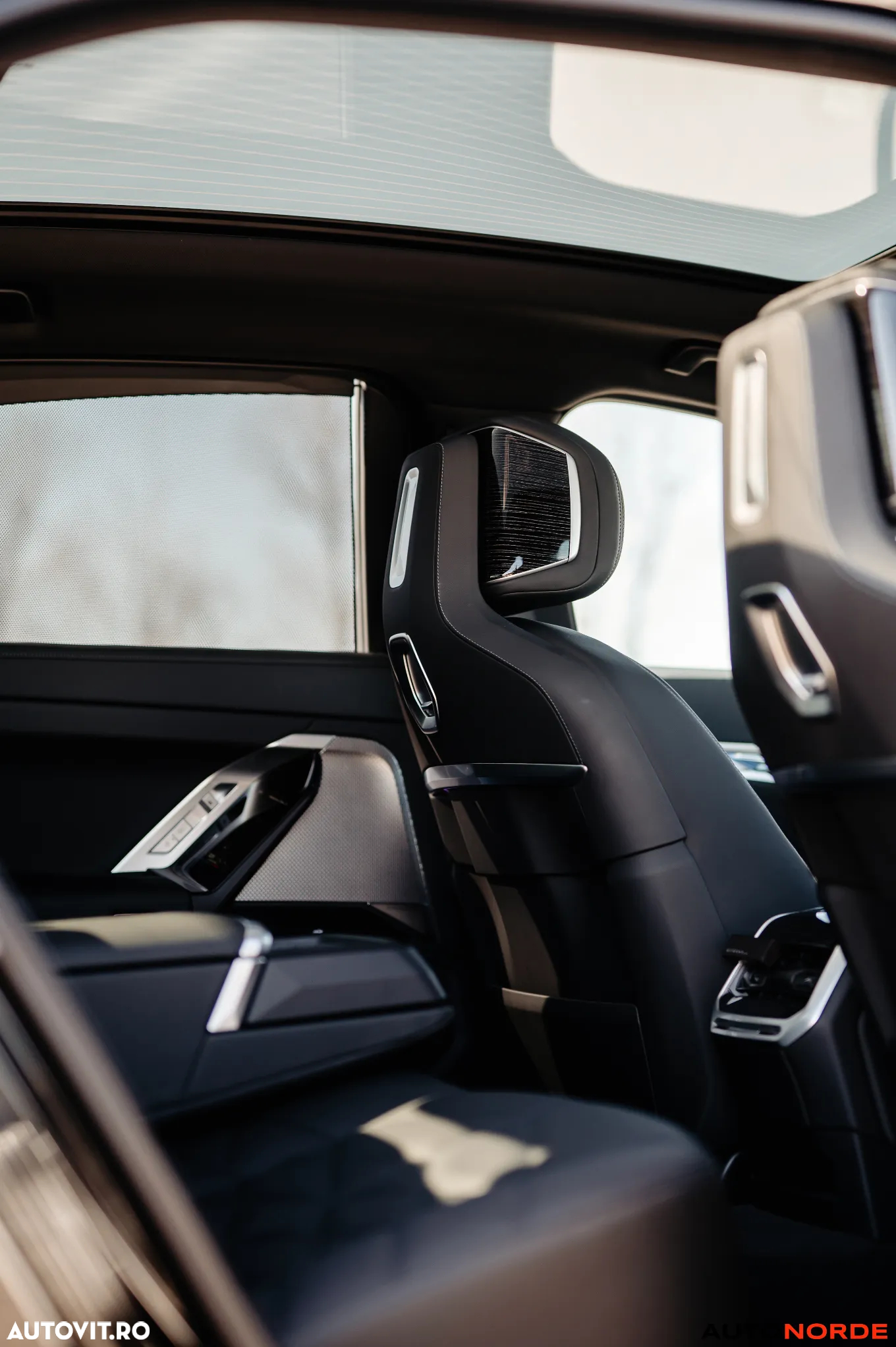 BMW Seria 7 740d xDrive MHEV - 29