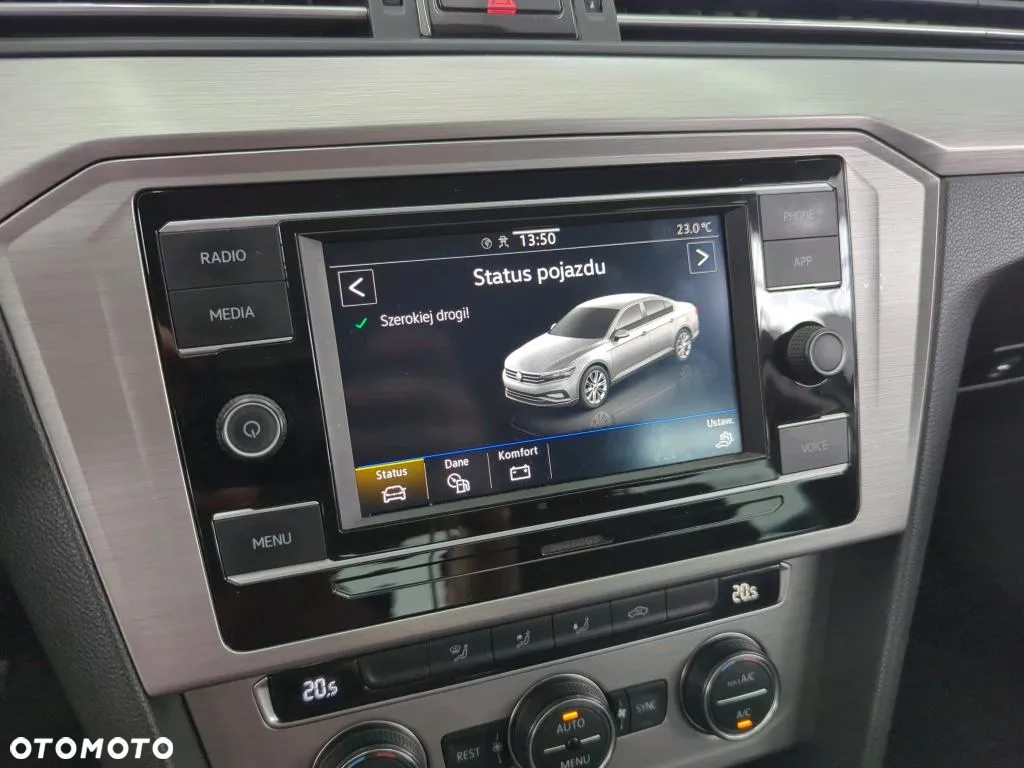 Volkswagen Passat 2.0 TDI EVO Essence DSG - 12