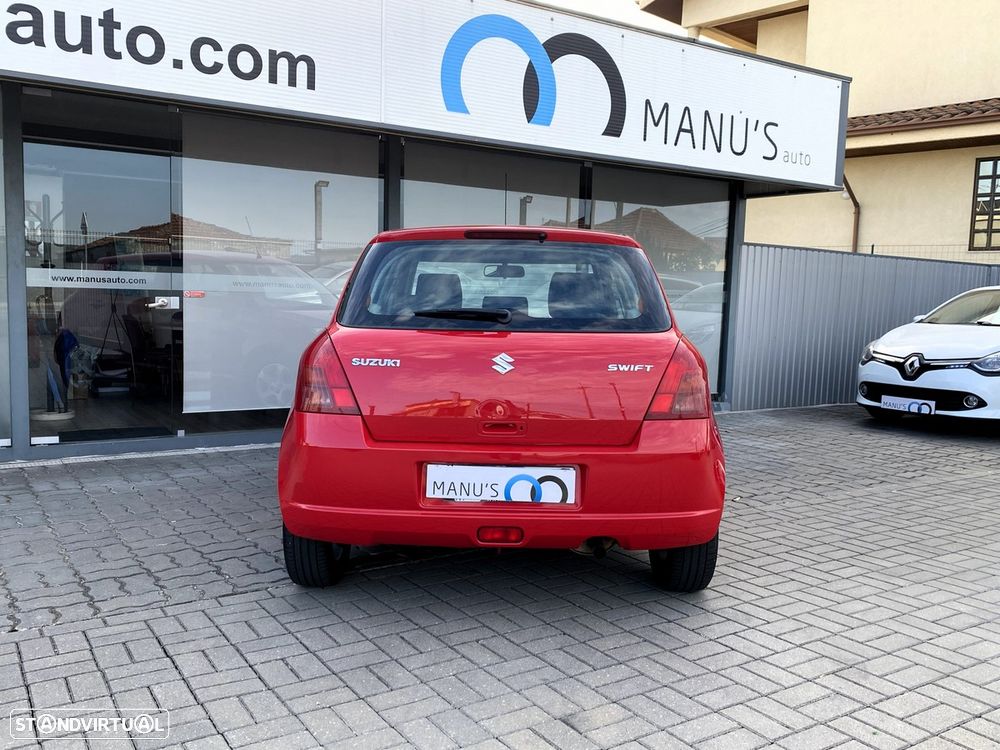 Suzuki Swift 1.3 16V GLX - 9