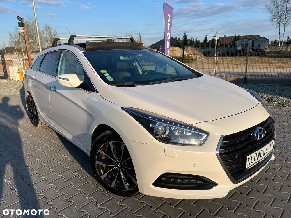 Hyundai i40 Kombi 1.7 CRDi DCT Premium - 4