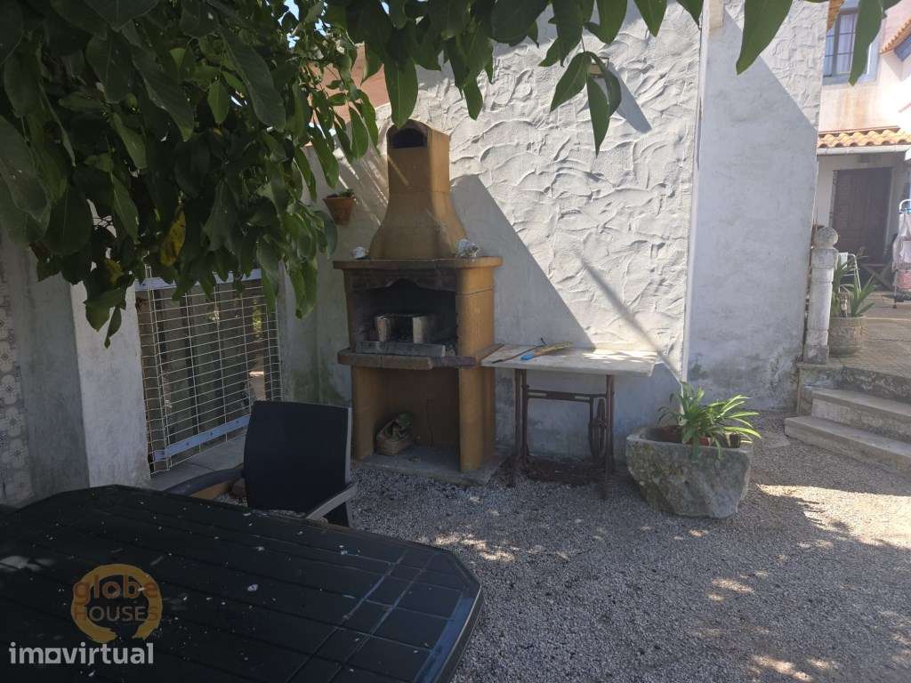 2 Moradias T2 + T2 com jardim - Grande imagem: 4/35