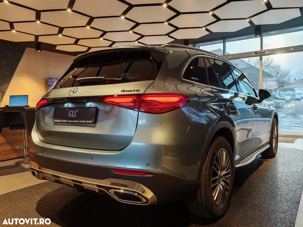 Mercedes-Benz GLC 220 d 4MATIC MHEV - 11