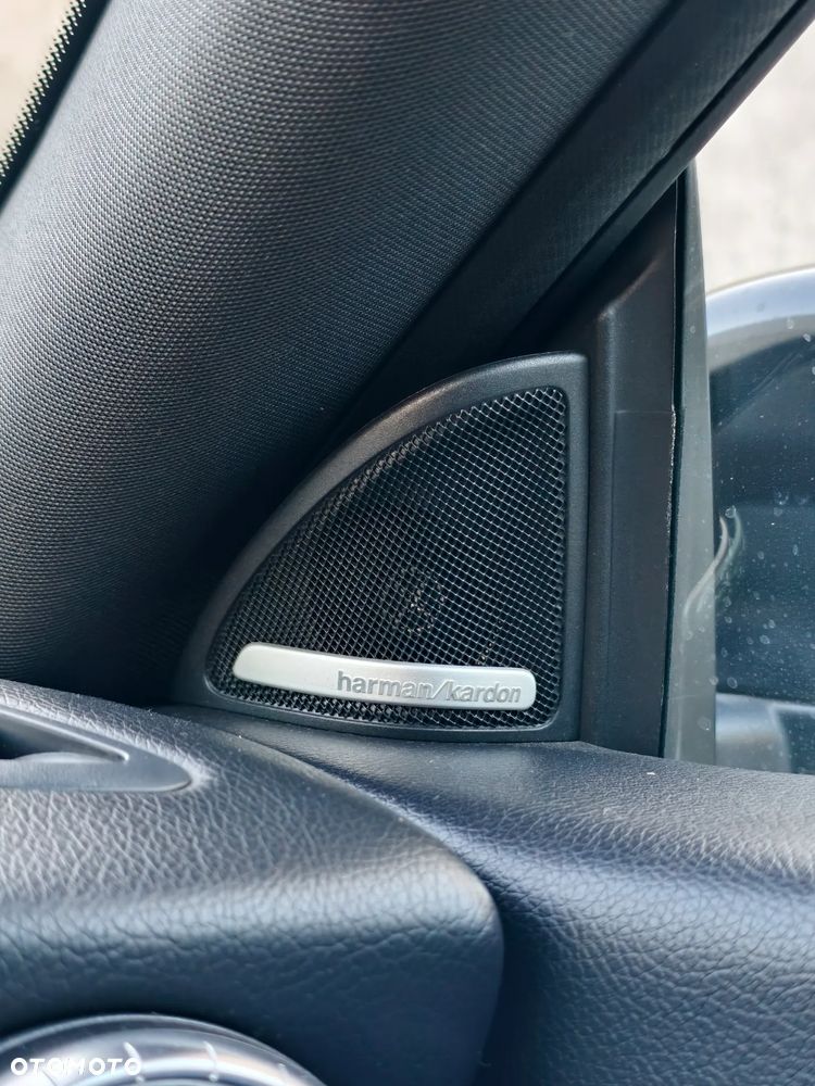 Mercedes-Benz CLA 200 7G-DCT - 24