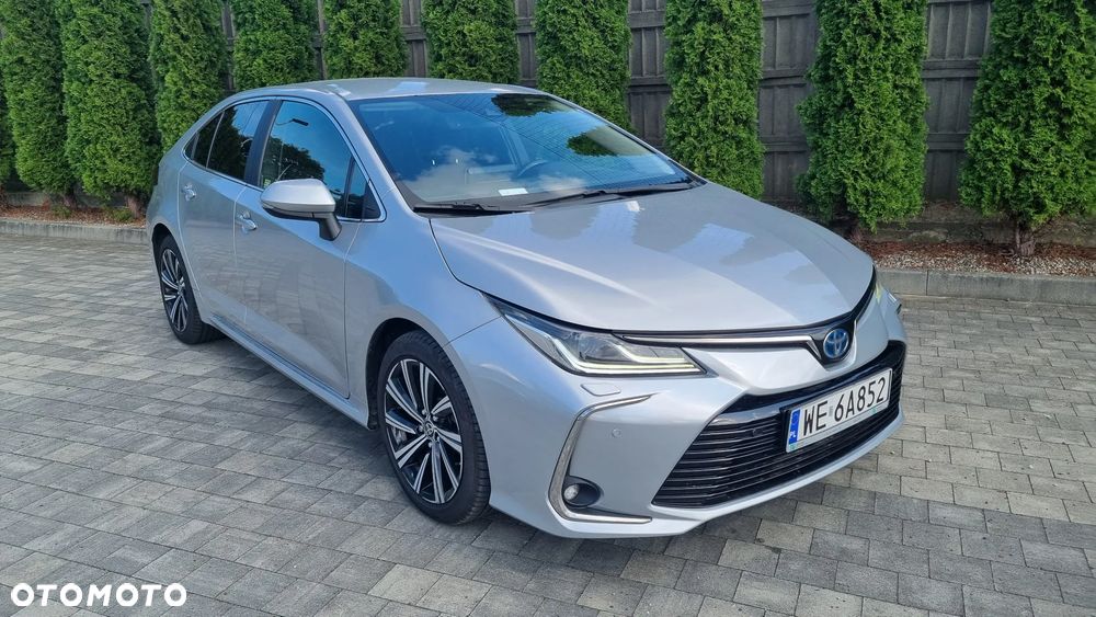 Toyota Corolla - 1