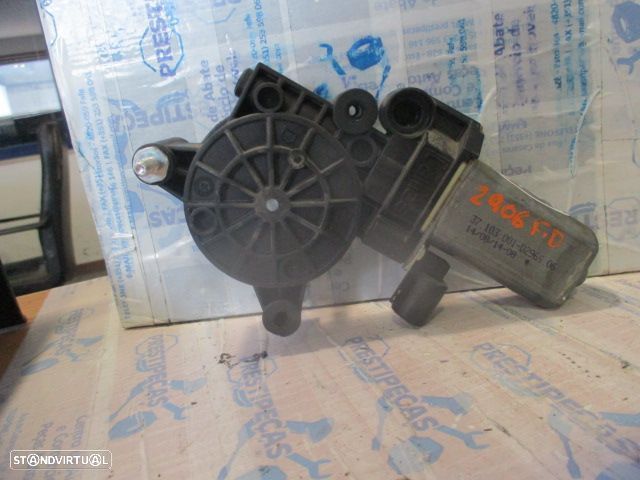 Motor Elevador Vidro 37103001 91165705G NISSAN PRIMASTAR 2006 1.9DCI 100CV 5P BRANCO F DRT - 1