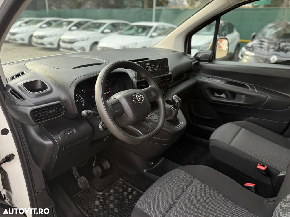 Toyota Proace - 13