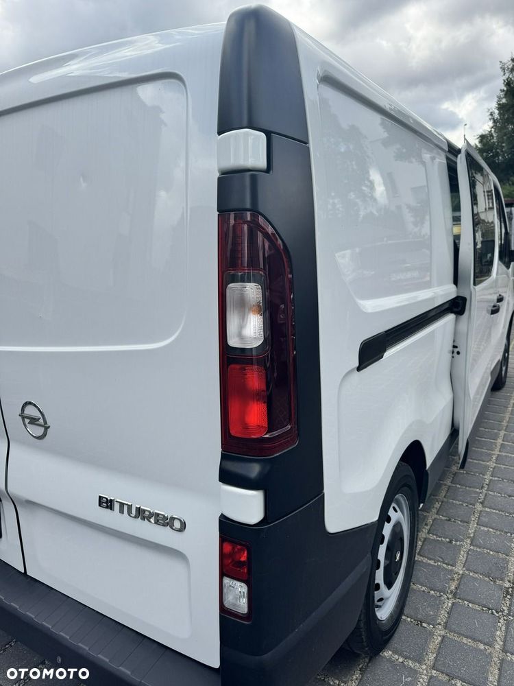 Opel Vivaro - 26