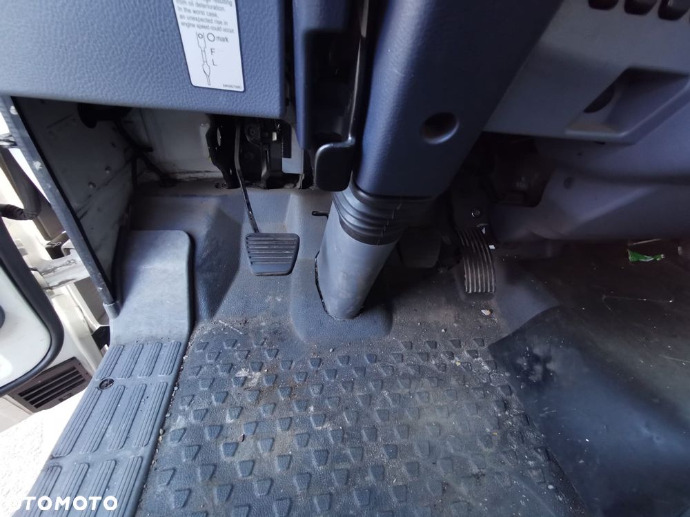 Mitsubishi Fuso Canter - 7