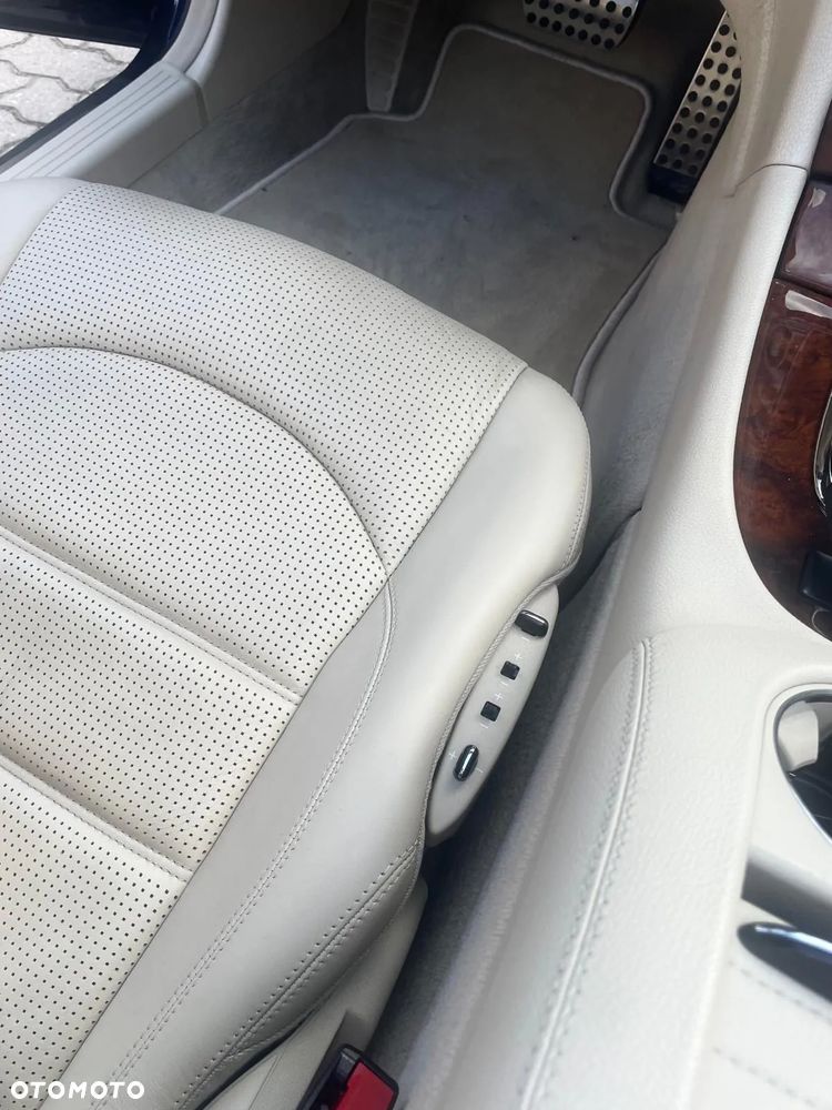 Mercedes-Benz CLK Cabrio 63 AMG 7G-TRONIC - 31