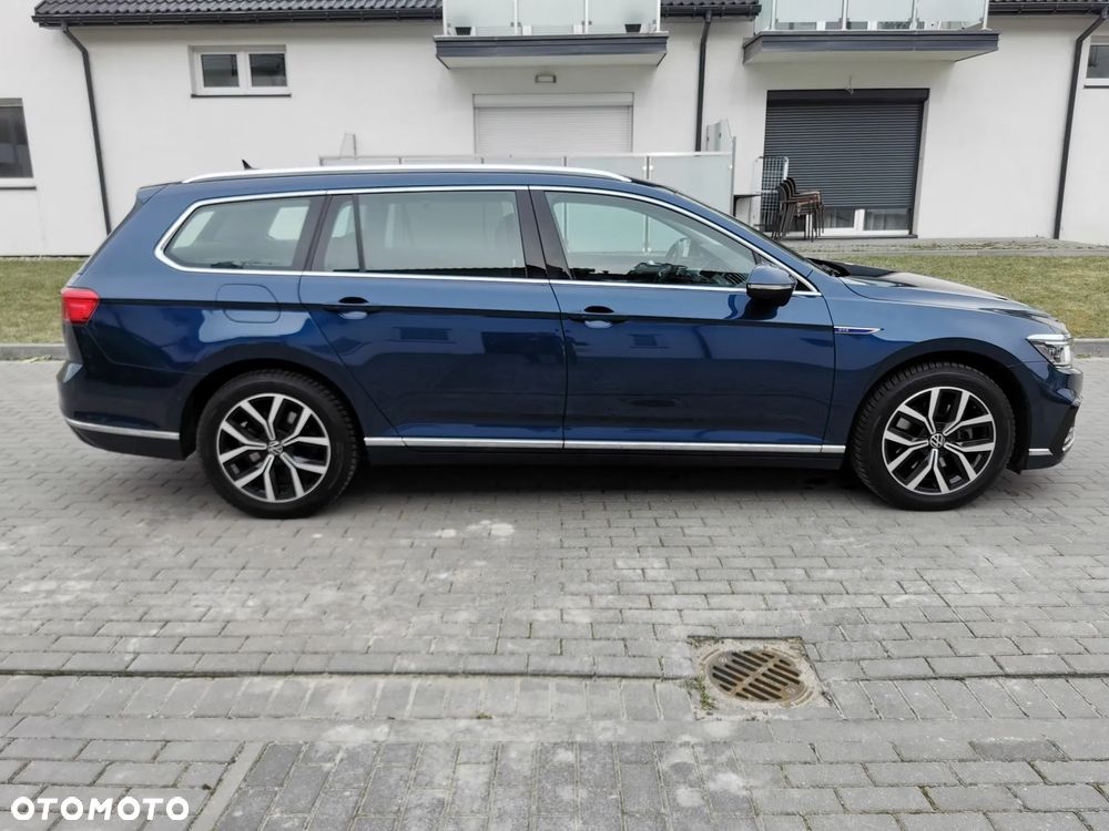 Volkswagen Passat - 6