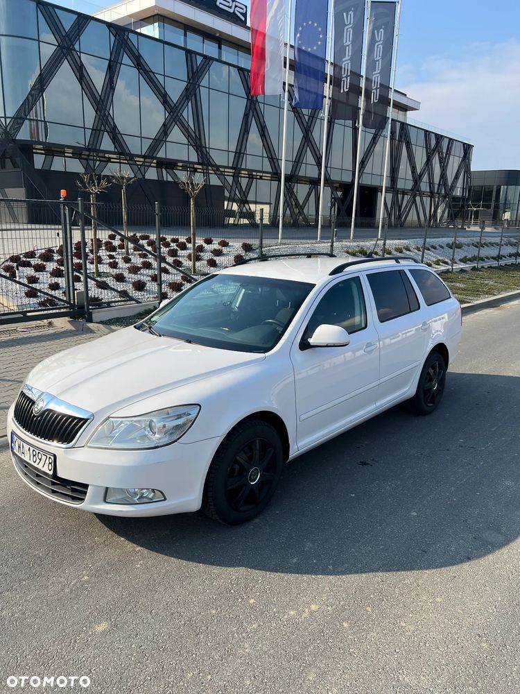 Skoda Octavia 1.6 TDI Ambiente - 1