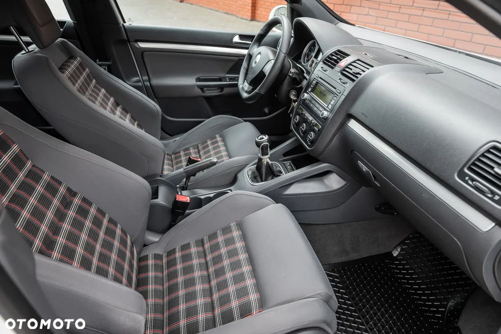 Volkswagen Golf V 2.0 TSI GTI - 20