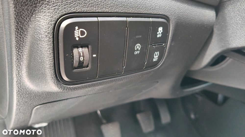 Hyundai i20 1.2 Pure - 11