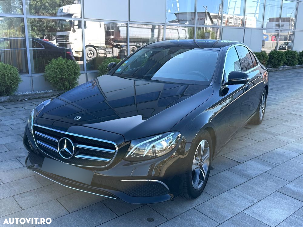 Mercedes-Benz E 220 d T 9G-TRONIC Avantgarde - 17