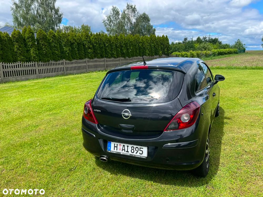 Opel Corsa 1.4 16V Edition - 10