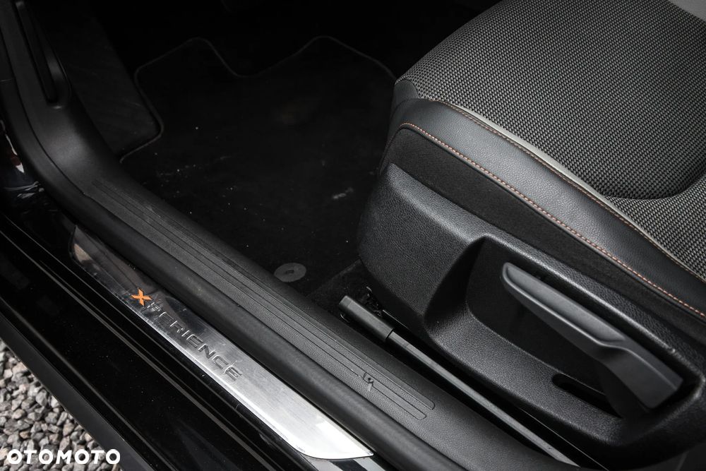 Seat Leon 2.0 TDI Start&Stop 4Drive DSG X-Perience - 34