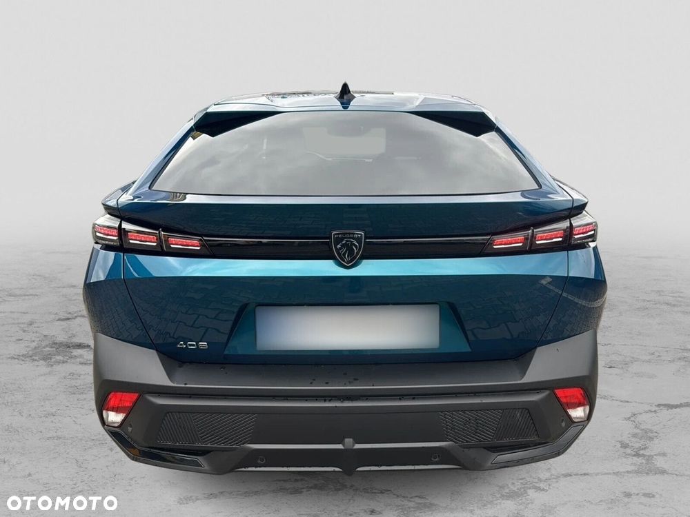Peugeot 408 - 6