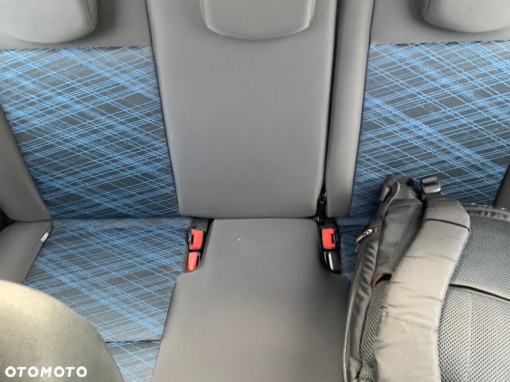 Renault Clio - 18
