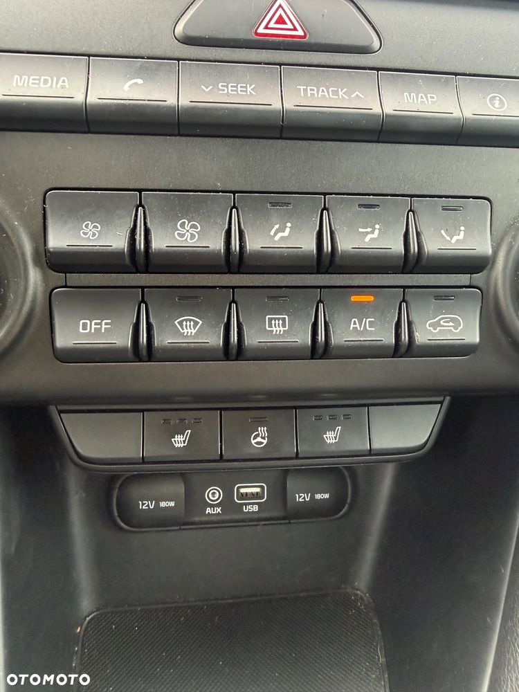 Kia Sportage 1.6 GDI L Business Line Plus 2WD - 17