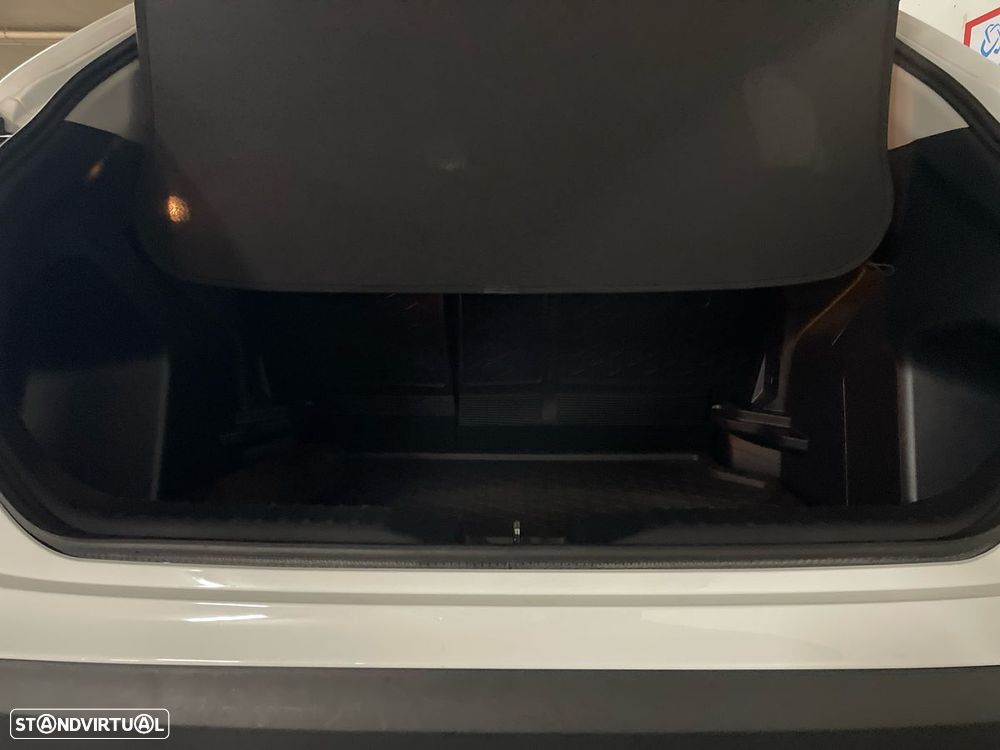 Toyota Yaris Cross 1.5 HDF Comfort - 21