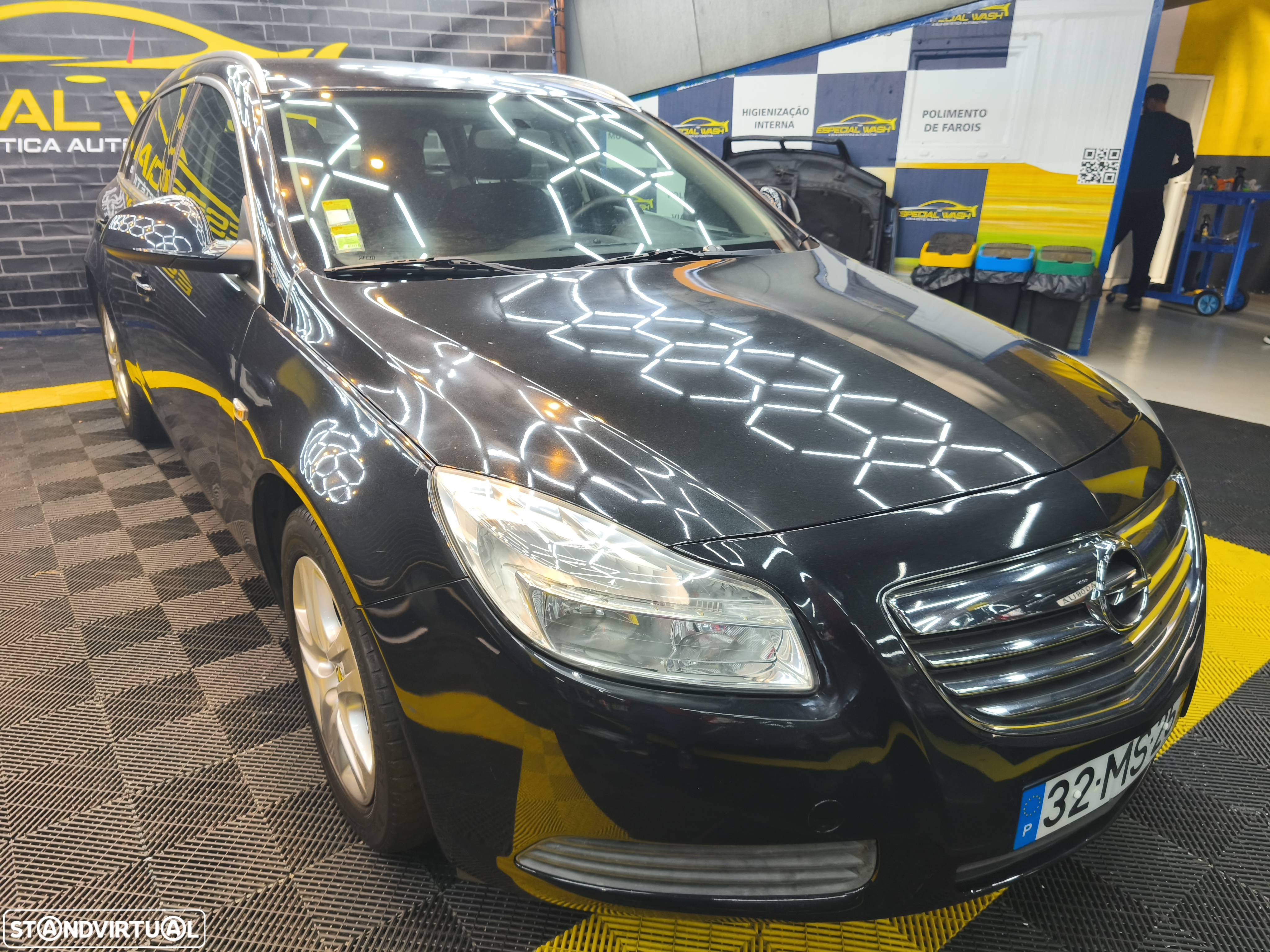 Opel Insignia Sports Tourer 2.0 CDTi Cosmo ecoFLEX - 23