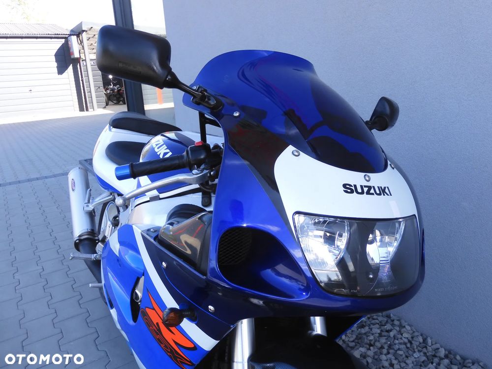 Suzuki GSX-R - 4