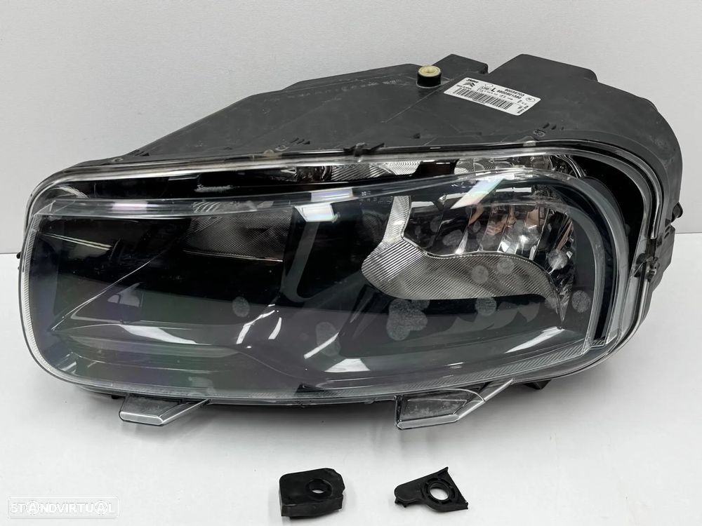 Farol Esquerdo - Citroen C4 Cactus (2016) - 2