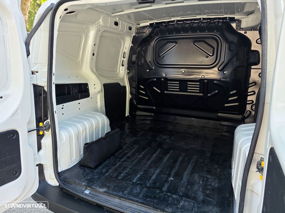 Fiat Fiorino 1.3 M-jet SX - 31