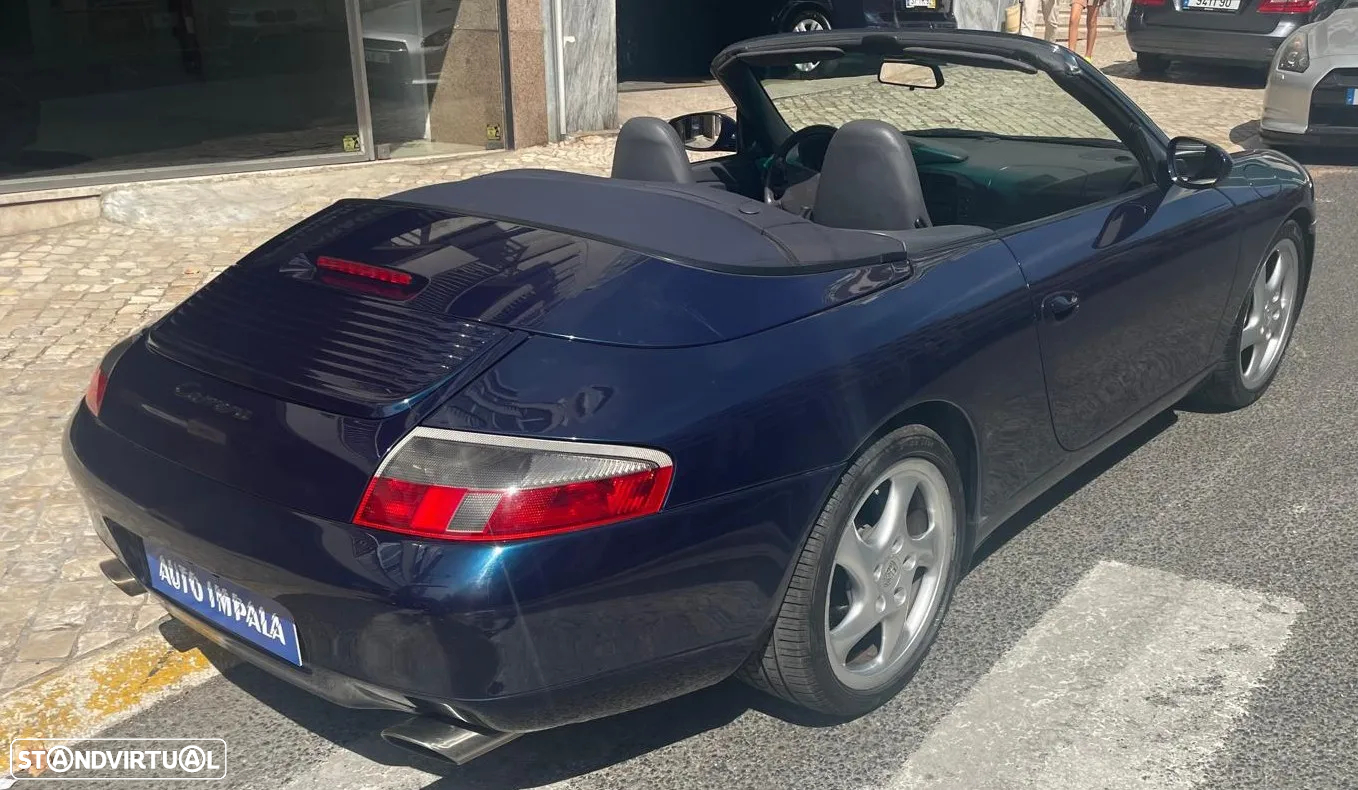 Porsche 911 Série F - 4