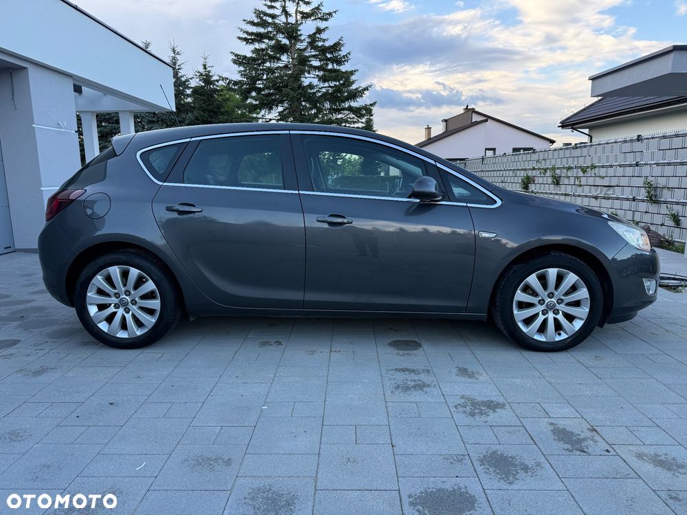 Opel Astra - 6
